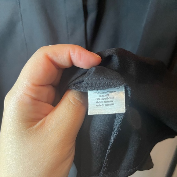 A.N.A. black Large camisole pockets - Picture 3 of 4